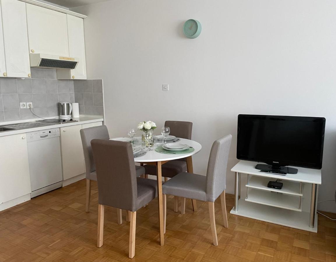 Apartment Green - Grey Любляна Экстерьер фото