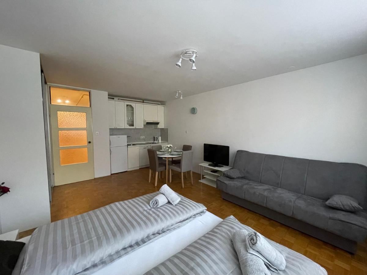 Apartment Green - Grey Любляна Экстерьер фото