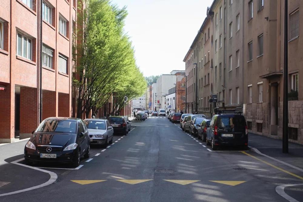 Apartment Green - Grey Любляна Экстерьер фото